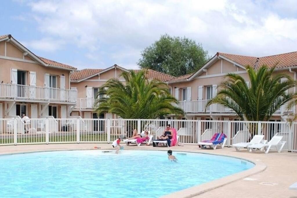 T3 En Duplex Avec Grande Piscine Lägenhet Anglet Exteriör bild