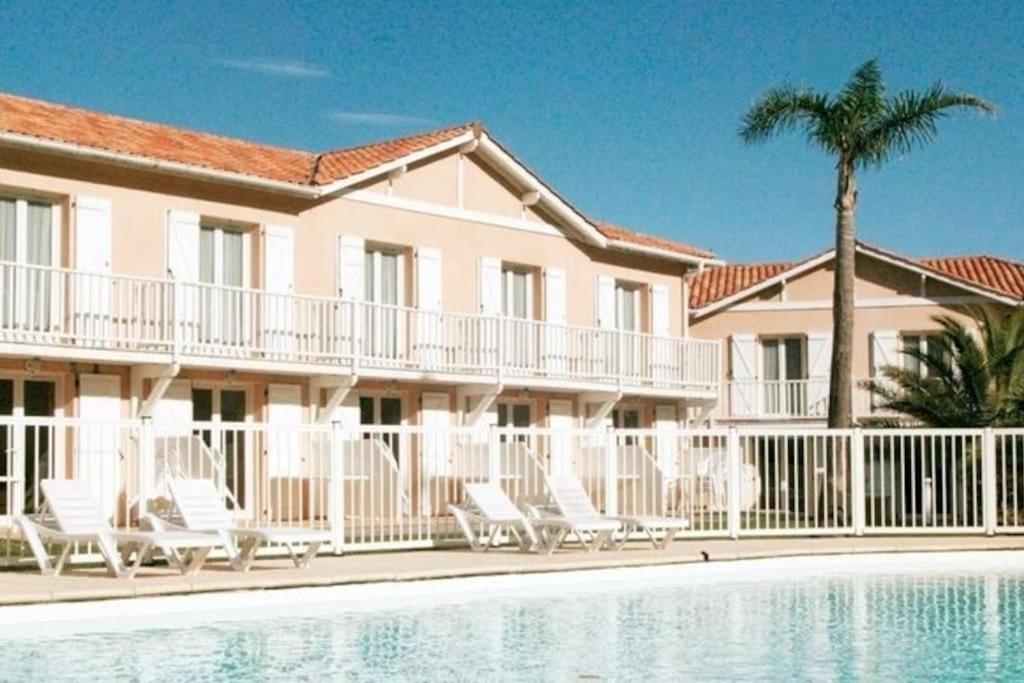 T3 En Duplex Avec Grande Piscine Lägenhet Anglet Exteriör bild